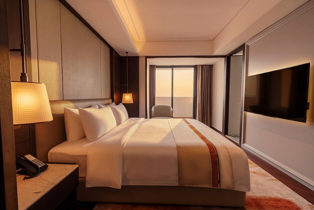 Howard Johnson By Wyndham Phnom Penh Tk 36/57