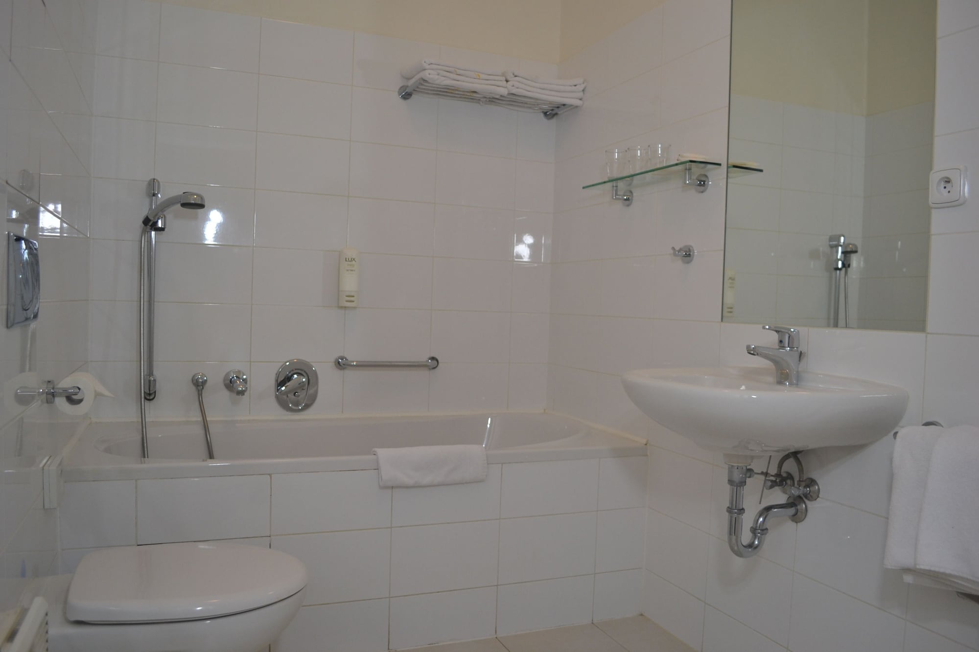 شقة بسرير مزدوج بغرفة نوم واحدة، Austria Suites 6/7