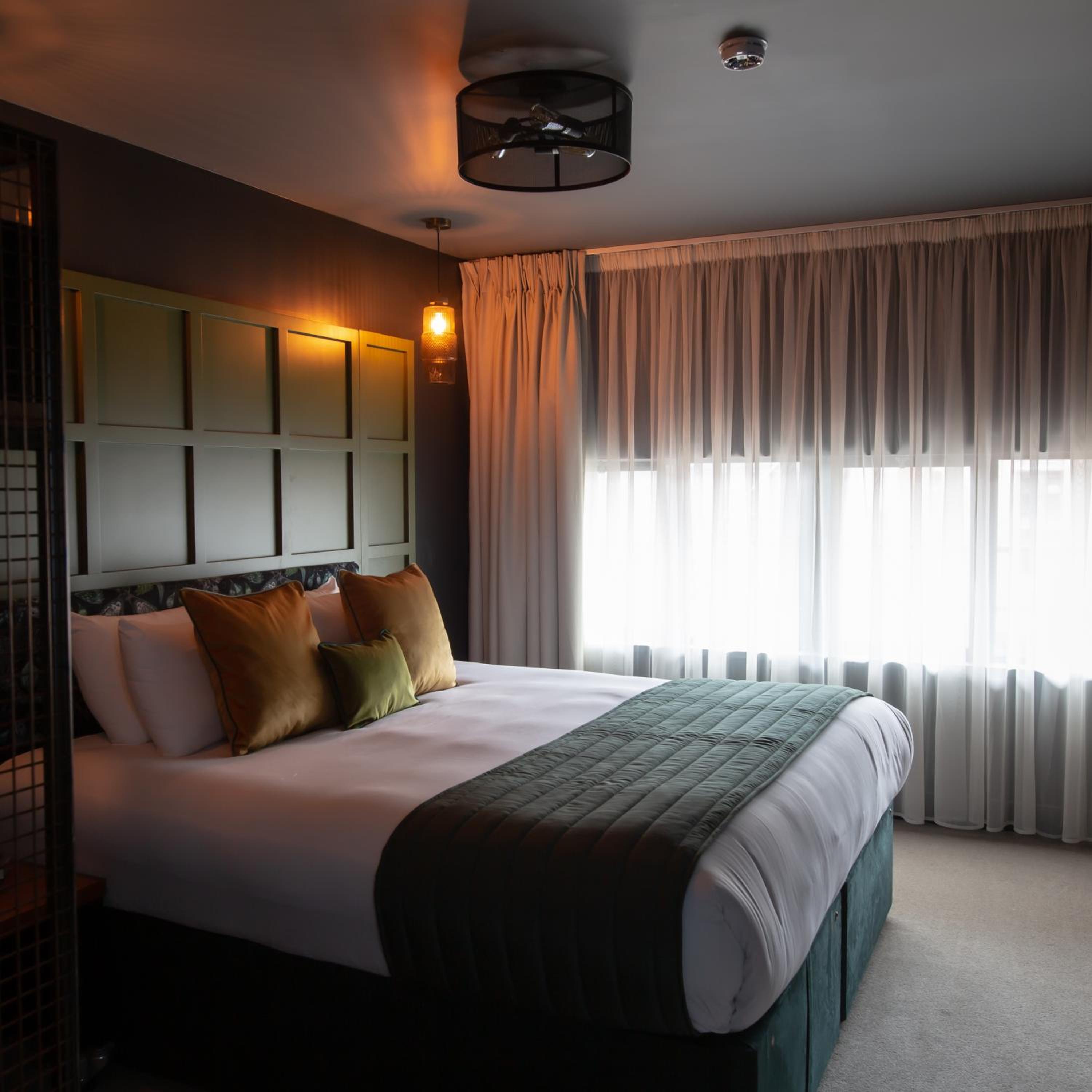 غرفة سوبيريور بسرير مزدوج مع أريكة