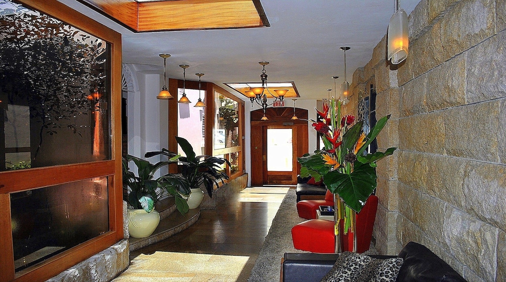 Acacia Boutique Hotel 8/75