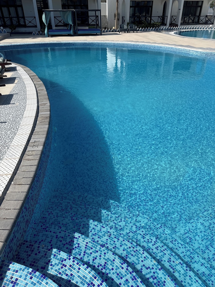 Zanzinite Beach Spa Hotel 16/39