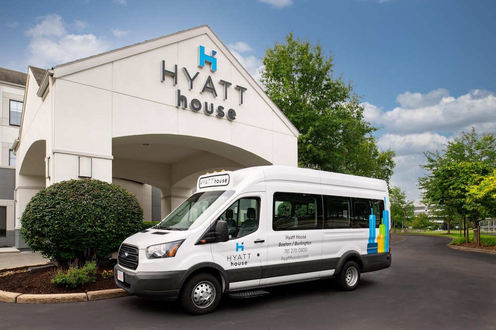 Hyatt House Boston/Burlington 64/72