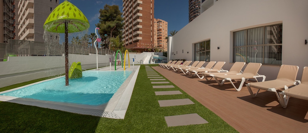 RH Princesa Hotel and Spa 12/65