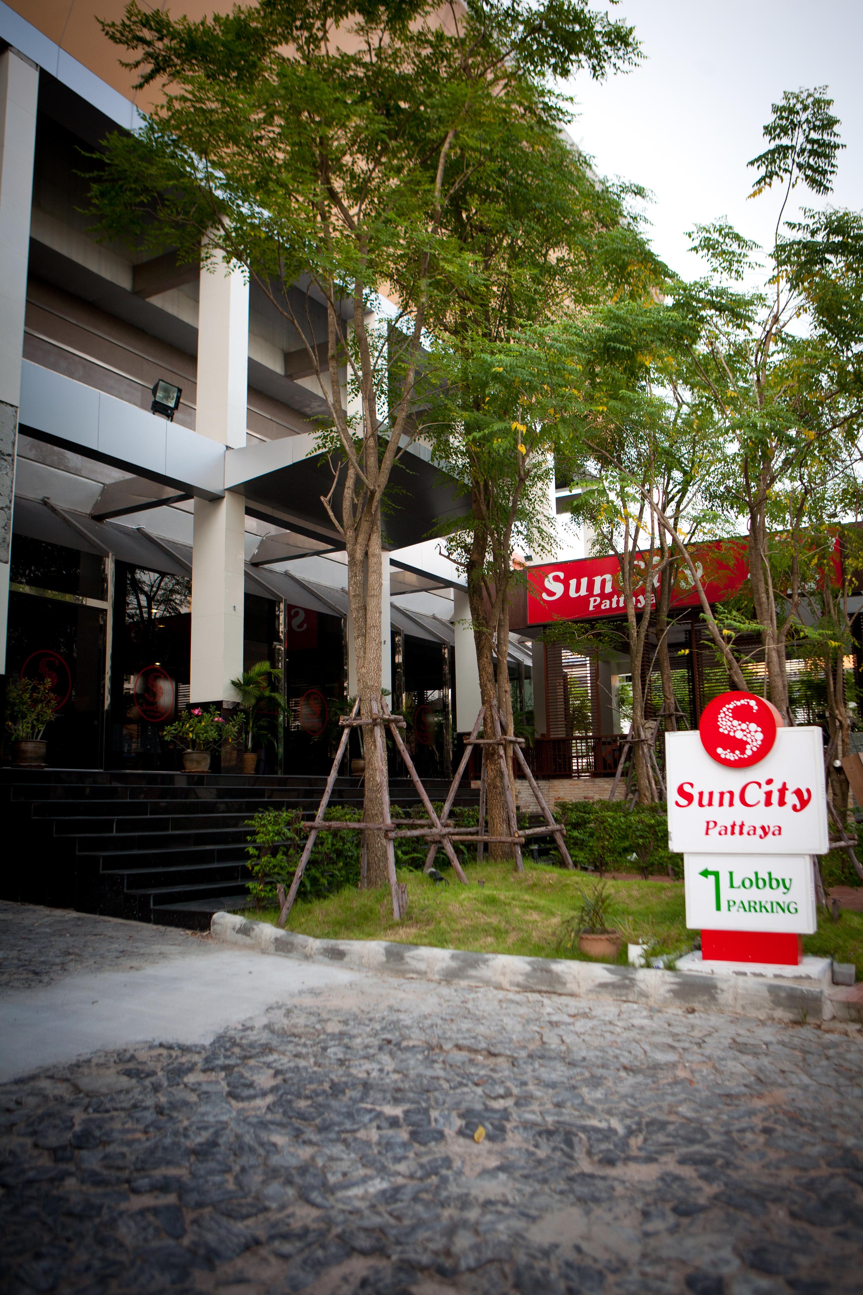 Sun City Pattaya Hotel 4/40