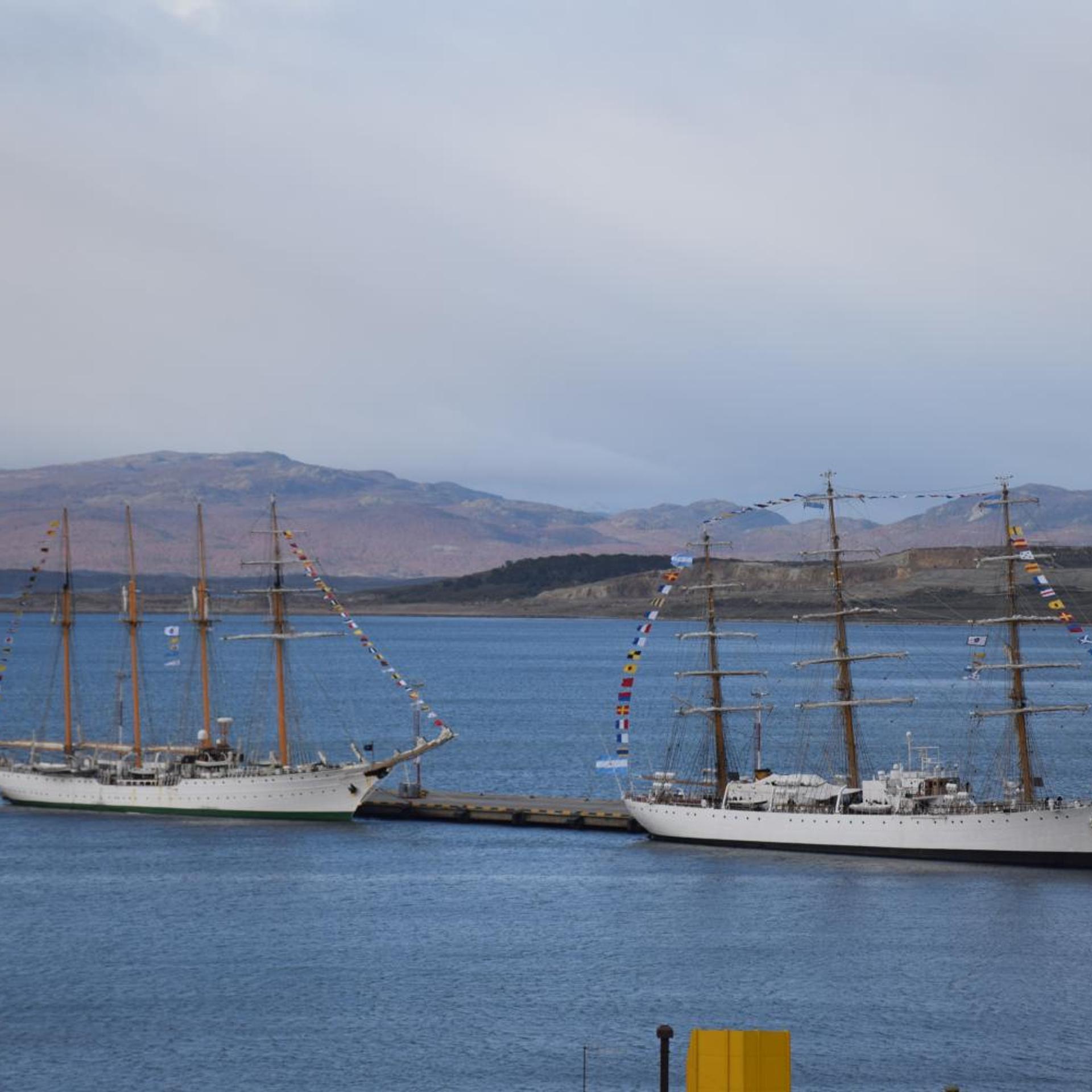 Hotel Tierra del Fuego 48/50