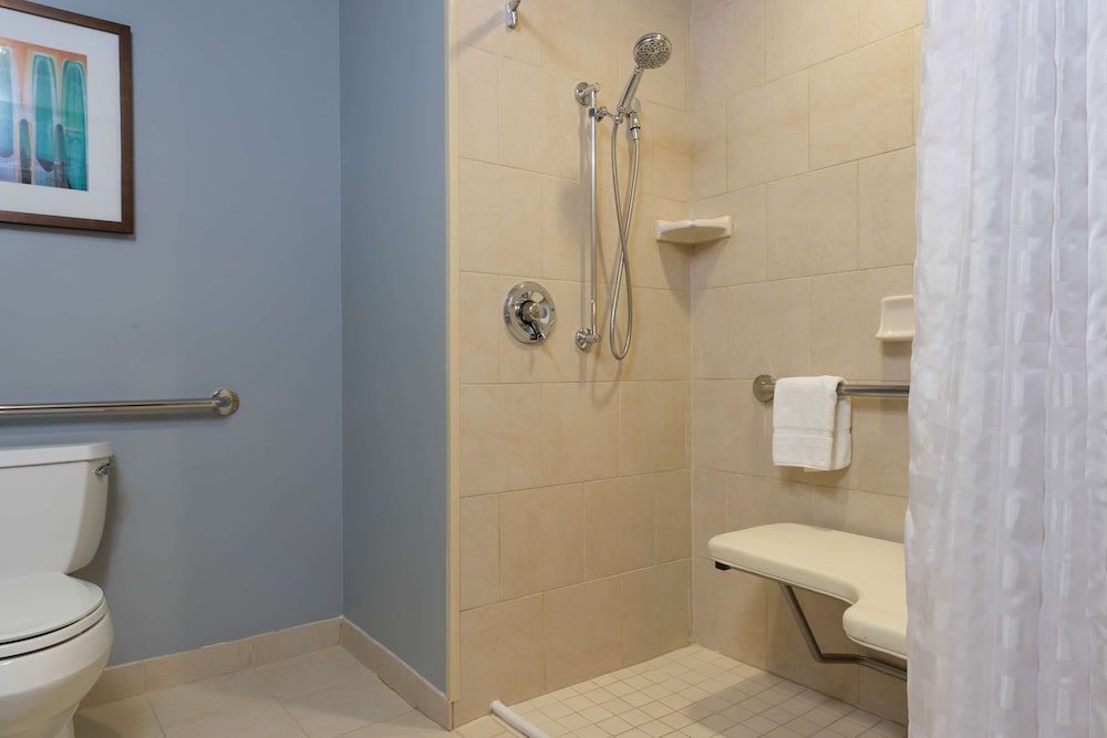 Hyatt Place Sarasota Bradenton 7/65