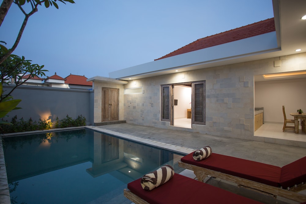 The Awandari Villas Seminyak 34/58