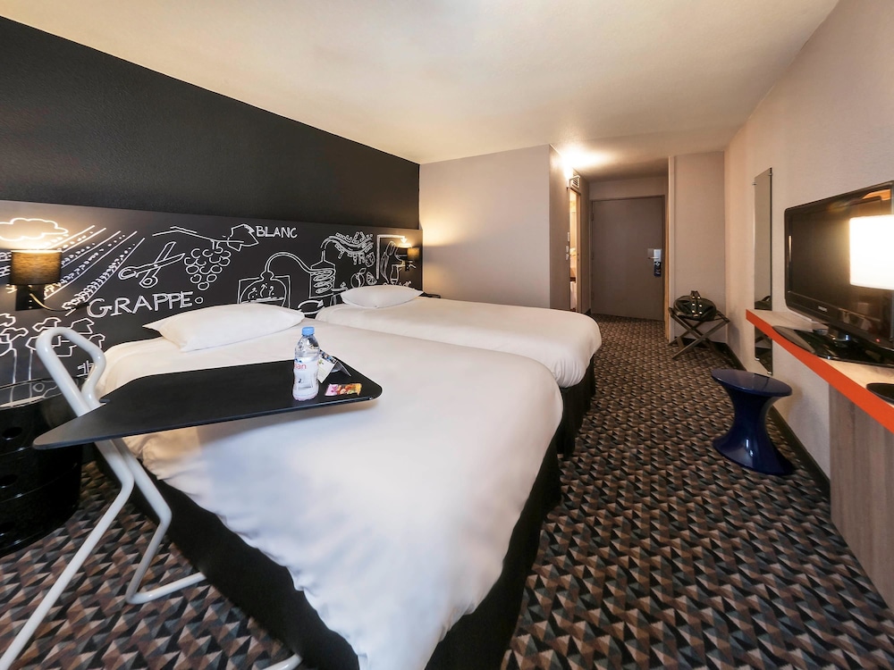 Ibis Styles Cognac 19/50