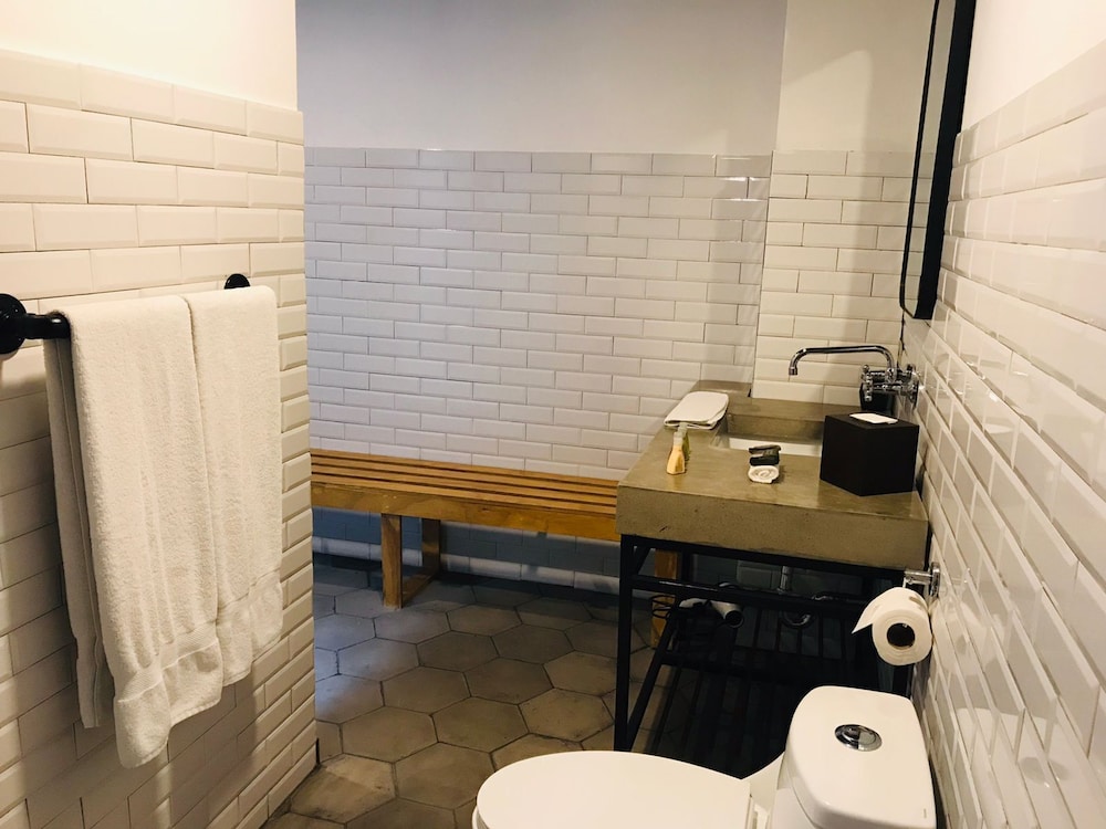 Cardedeu Express Hotel 44/48