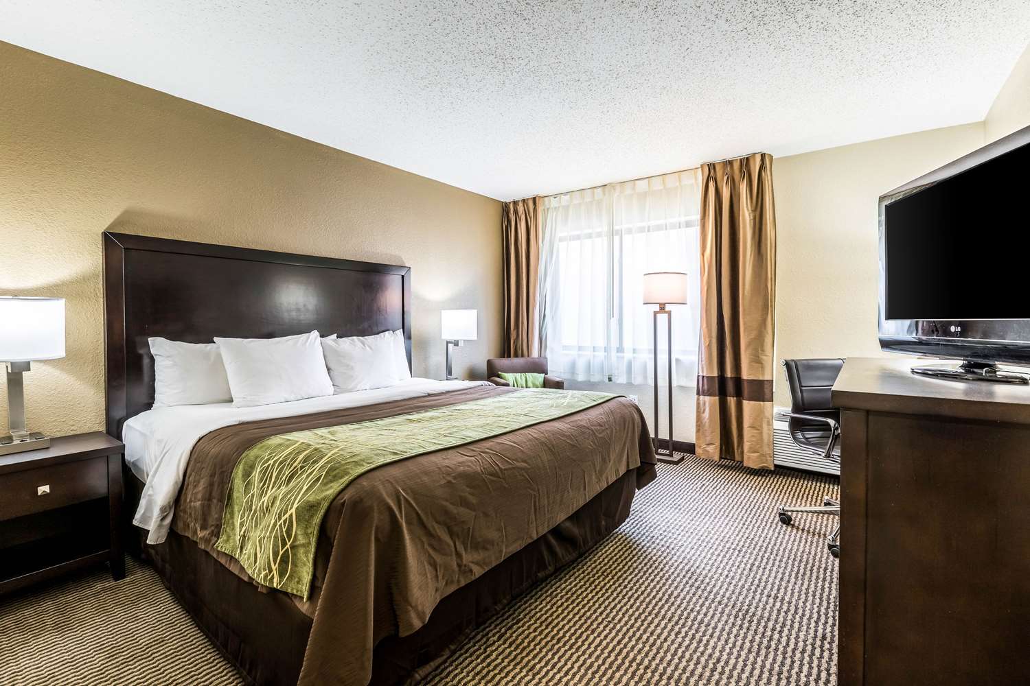 Room, King Bed