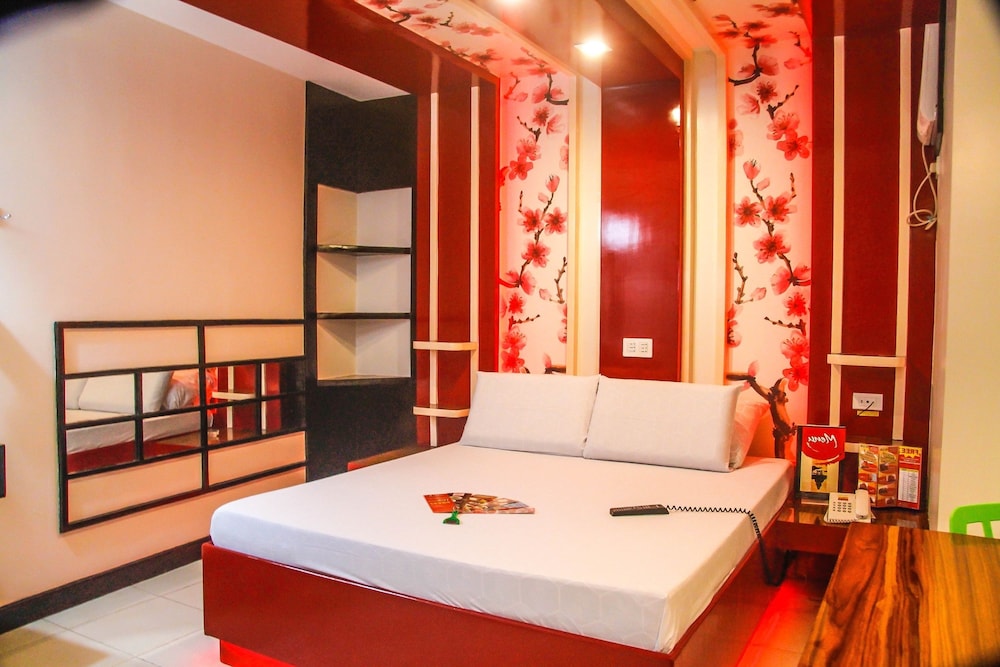 Hotel Sogo Yabut 13/26