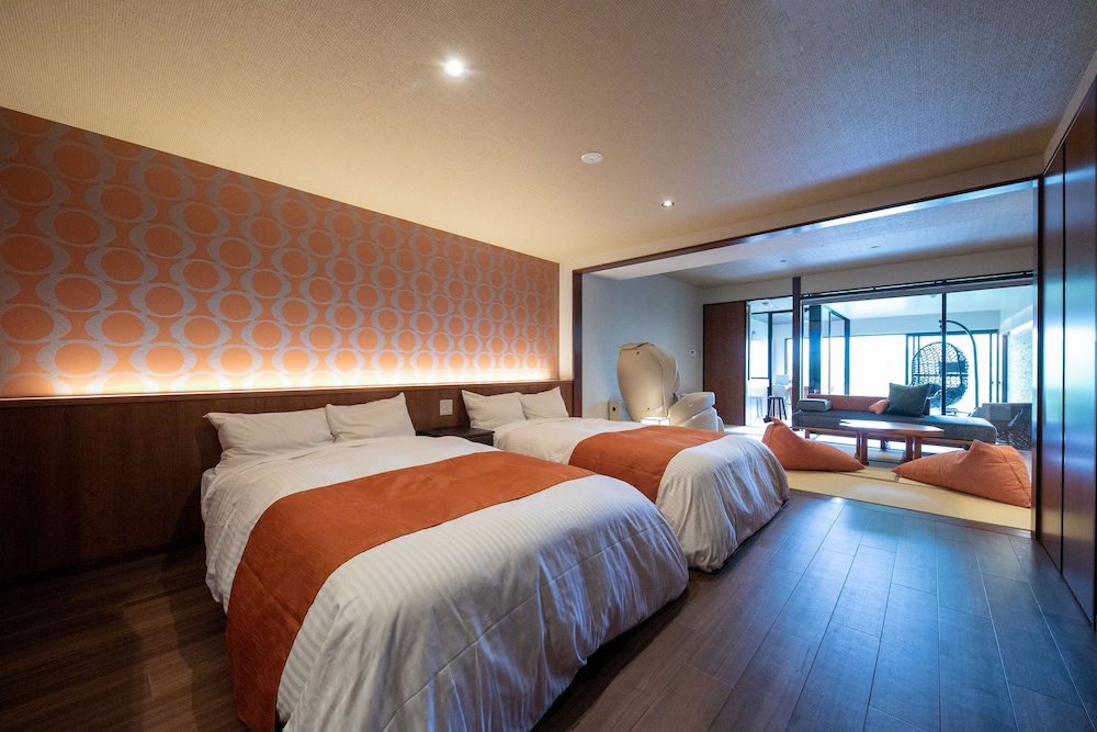 COMFORT, TWIN BEDS, OUTDOOR BATH, TERRACE