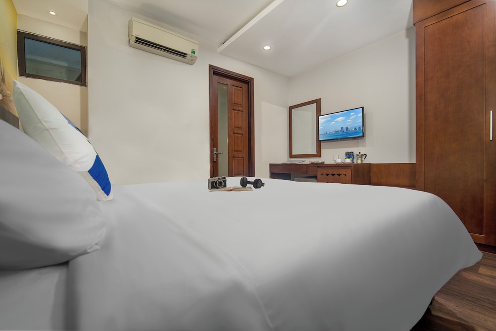 Delicate Hotel 27/72