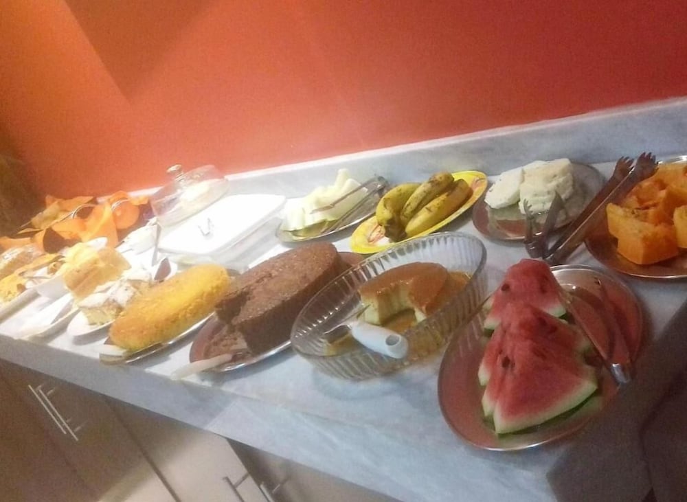 Almeidas Hotel 16/28