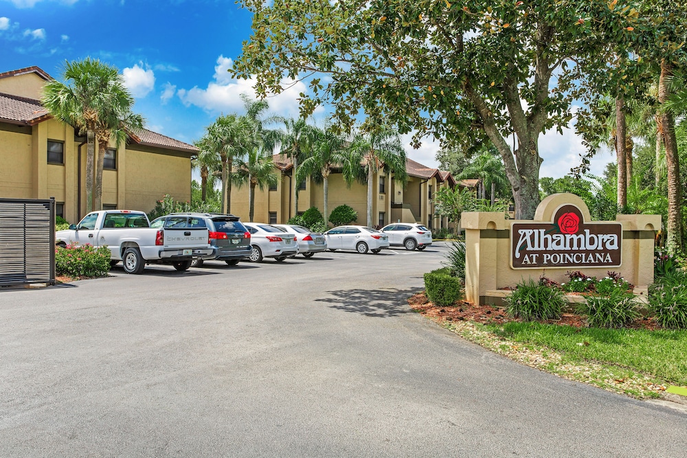 Alhambra Villas 18/29