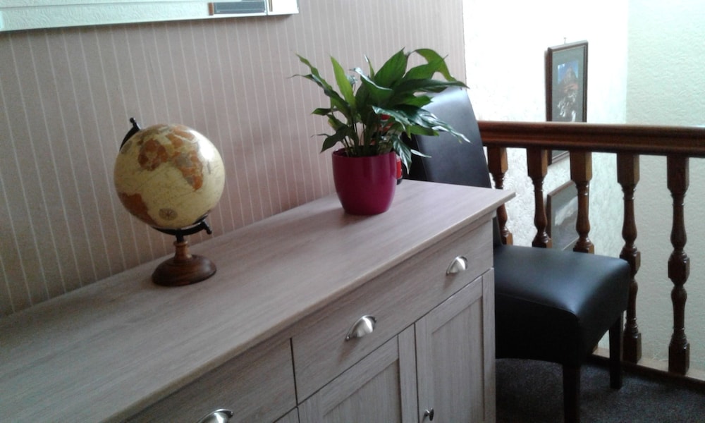 Adelphi Villa 24/39