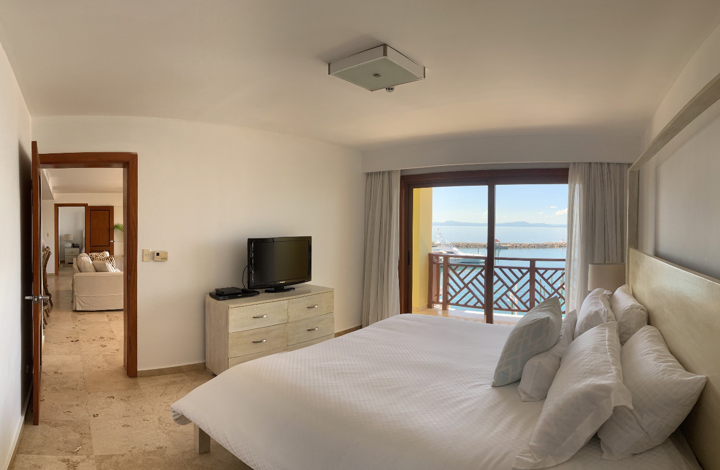 جناح بإطلالة على البحر بغرفتي نوم، The Bannister Hotel and Yacht Club 2/7