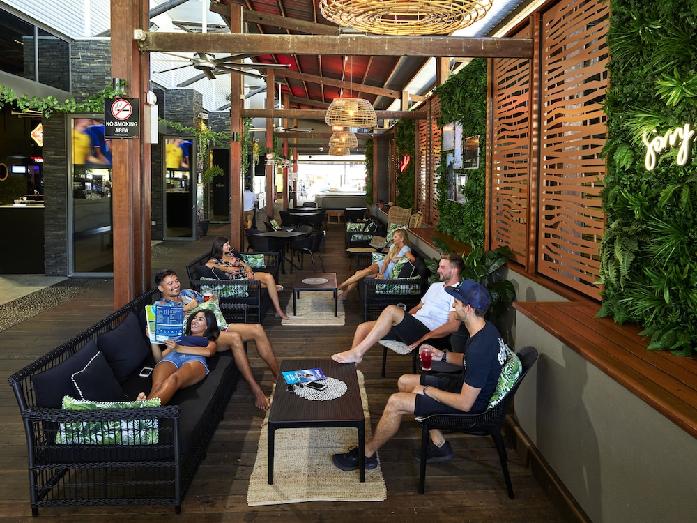 Gilligan S Backpackers Hotel Resort Cairns 43/65