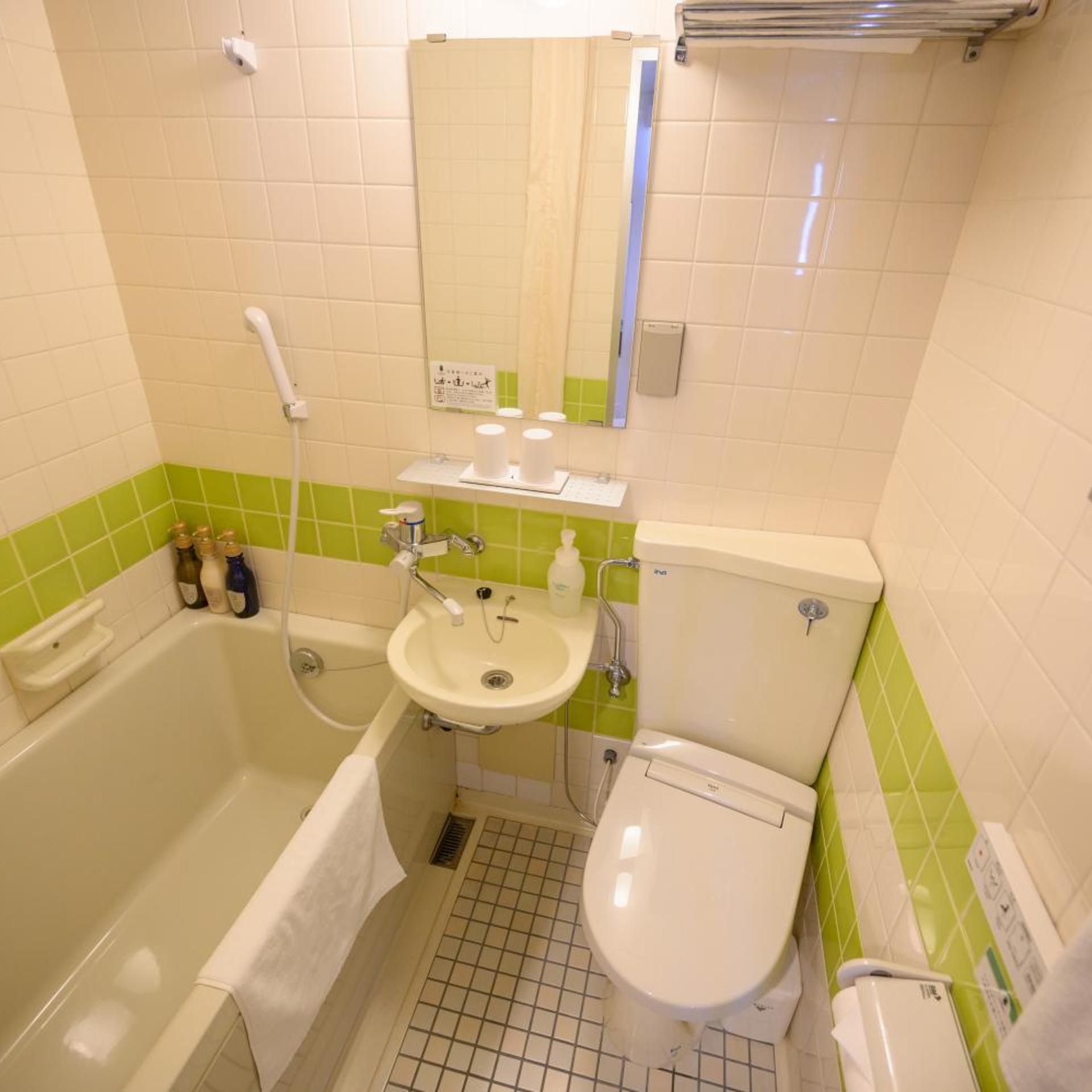 غرفة سوبيريور بسريرين منفصلين، Hotel Emerald Isle Ishigakijima 4/6