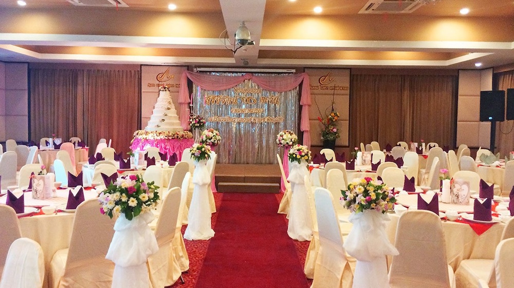 Ayara Grand Palace Hotel 44/52