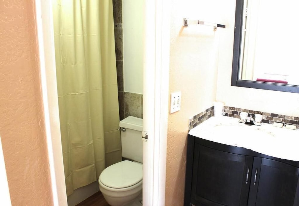 Unno Boutique Hotel 40/44