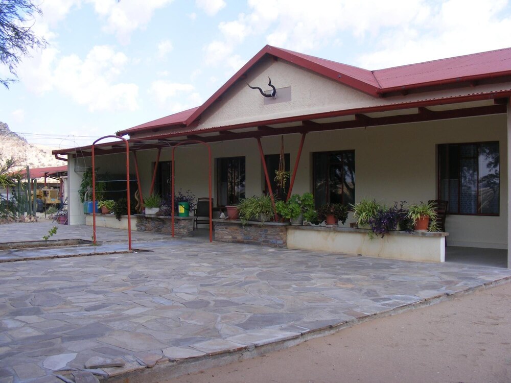 Etusis Lodge 4/61