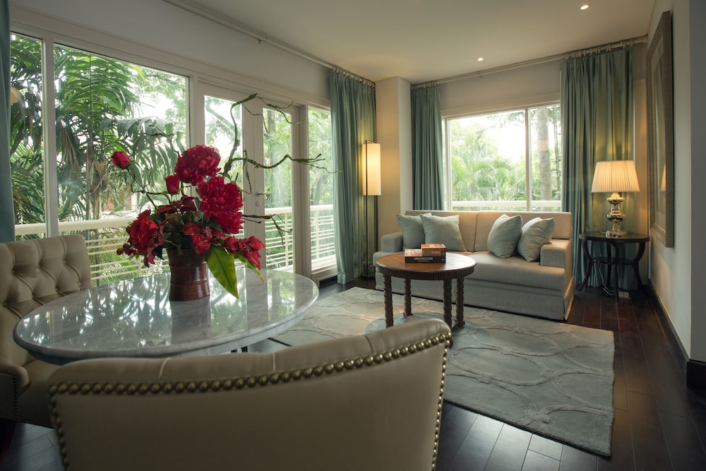 The Shalimar Boutique Hotel 50/65