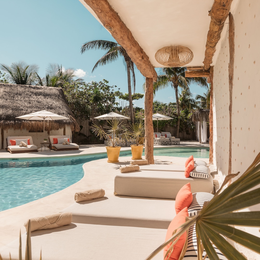 Ser Casasandra Boutique Hotel 6/78