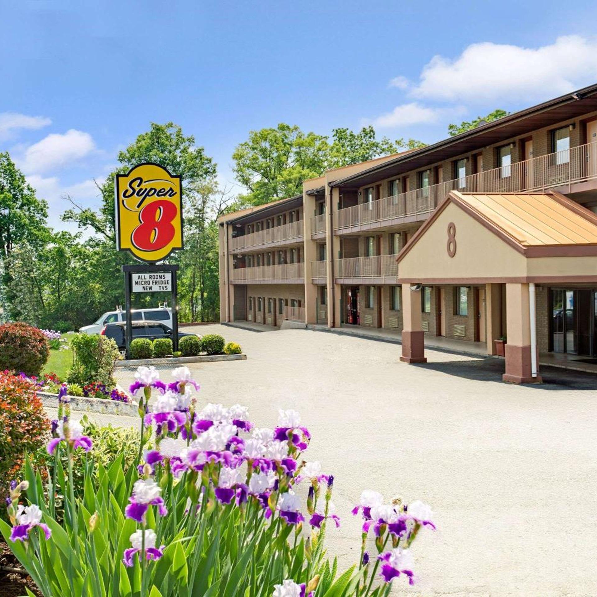 Super 8 By Wyndham Laurel, MD 21/26