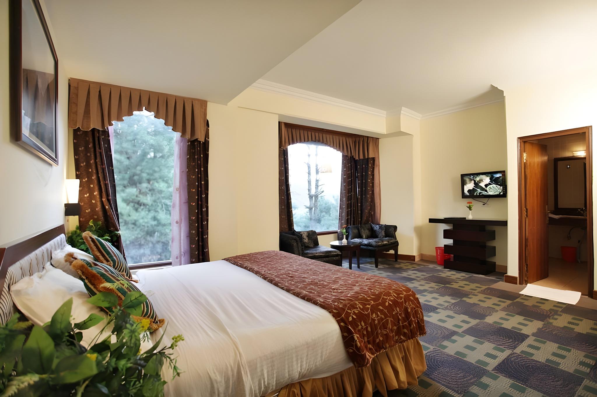 Hotel Grand Mumtaz 22/45