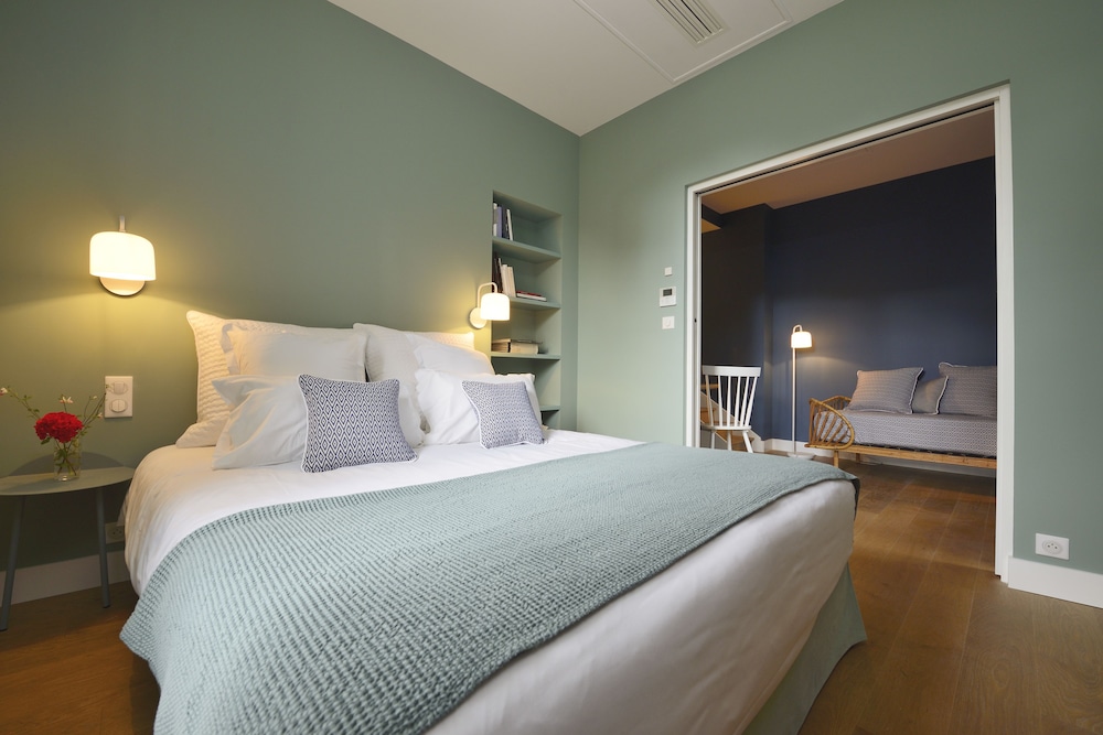 Saint Christophe Hotel 7/50