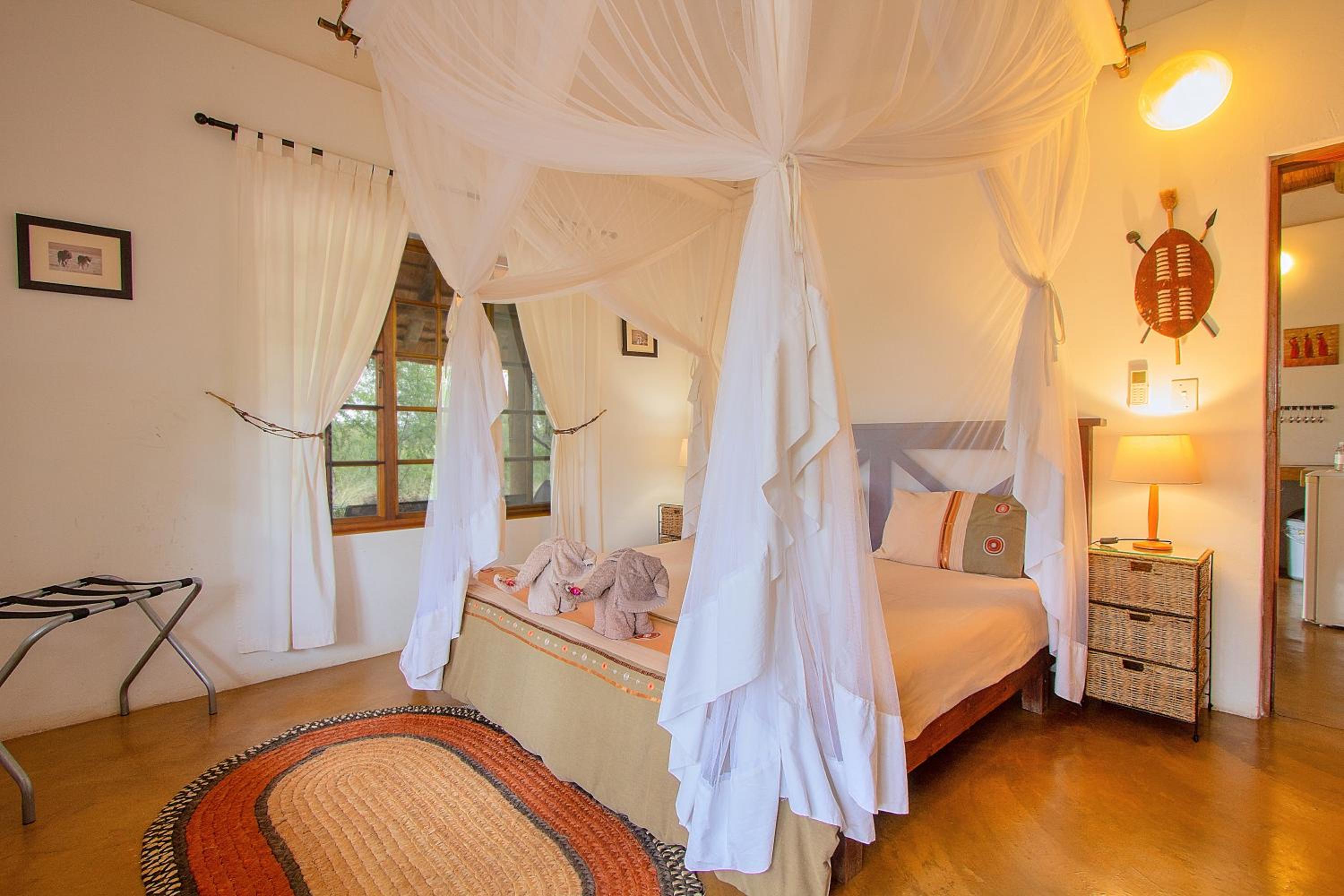 Casart Game Lodge 6/72