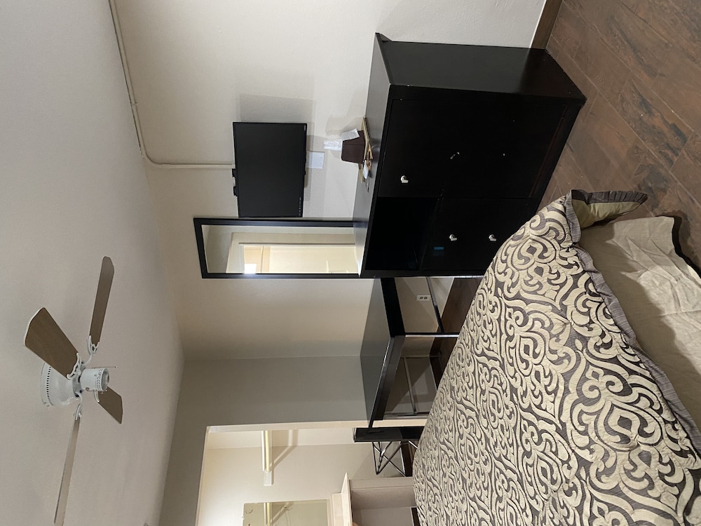 Studio6 Hemet, CA 25/51