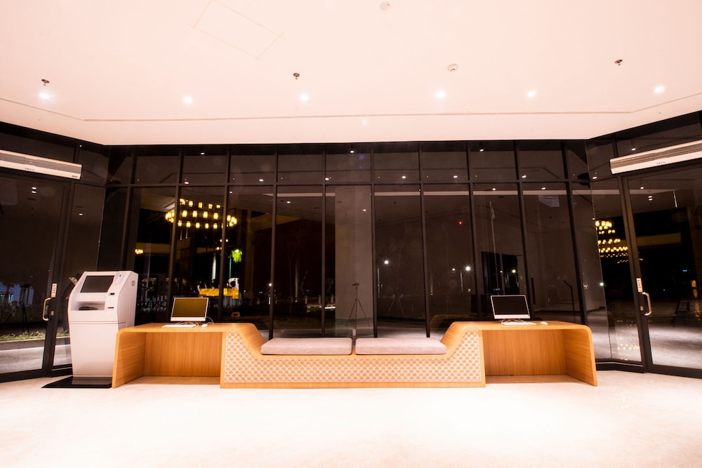 Prime Park Hotel And Convention Lombok 2/43