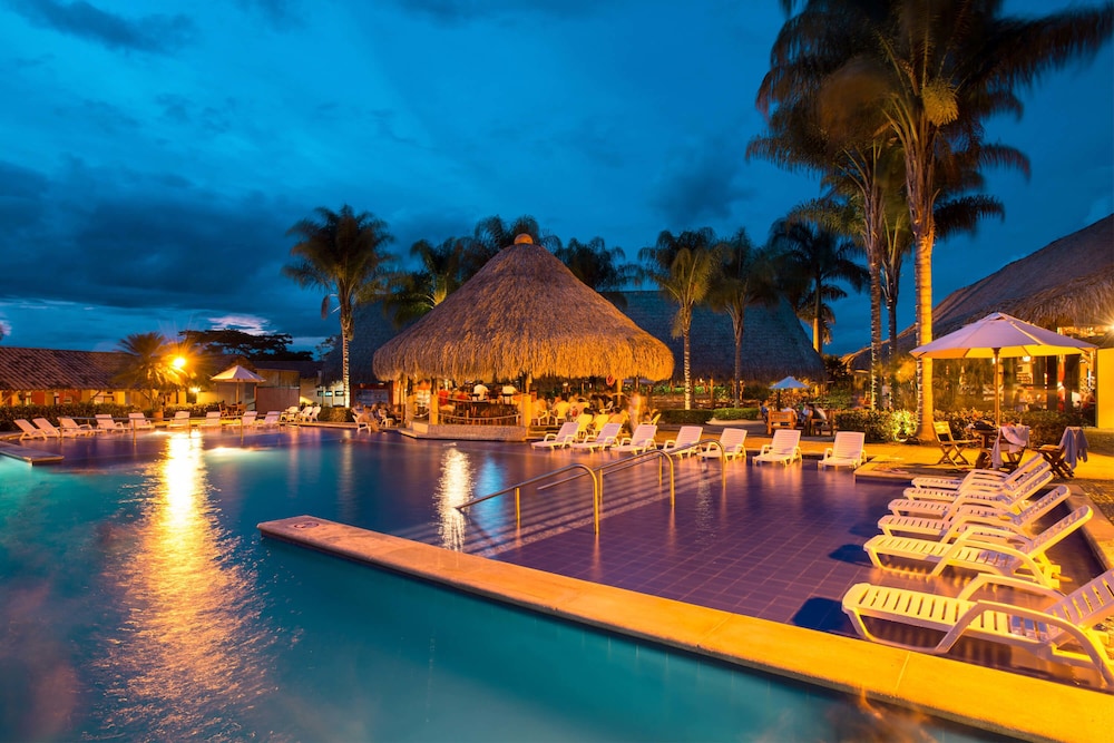 Decameron Panaca 46/50