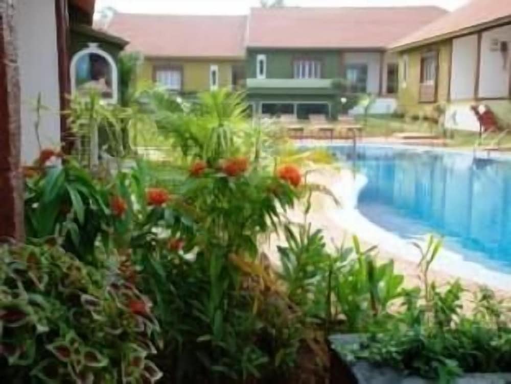 GINGER TREE BOUTIQUE RESORT 24/32