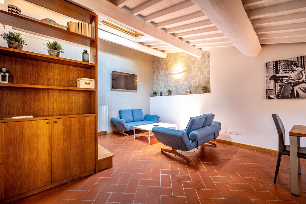 Martelli 6 Suite And Apartments 30/53