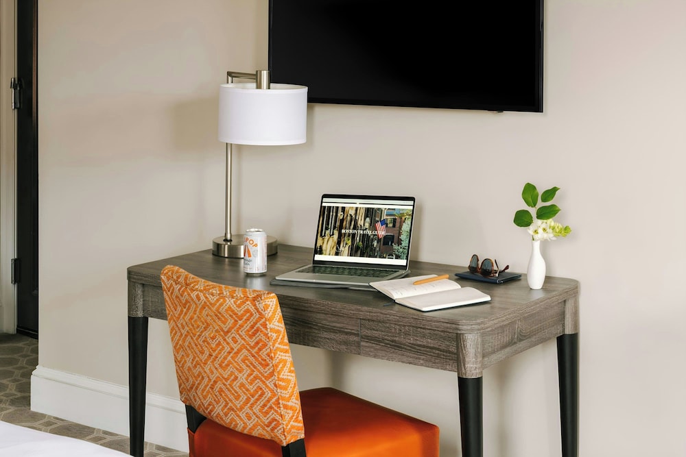 No. 284 powered by Sonder 39/49