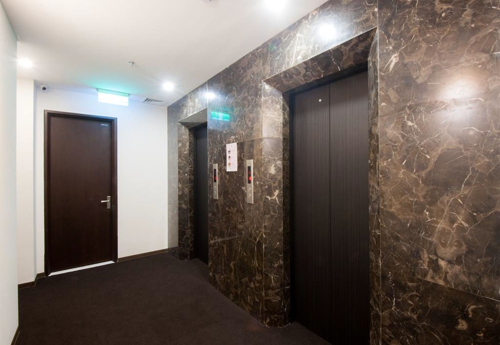 Sakura Hotel 27/40