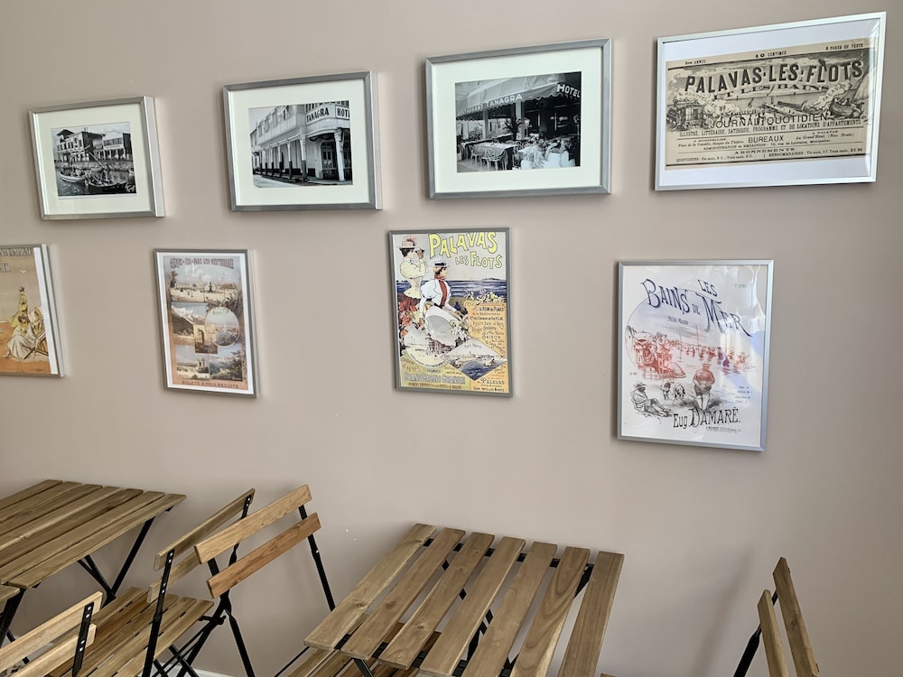 Hotel du petit baigneur 26/50