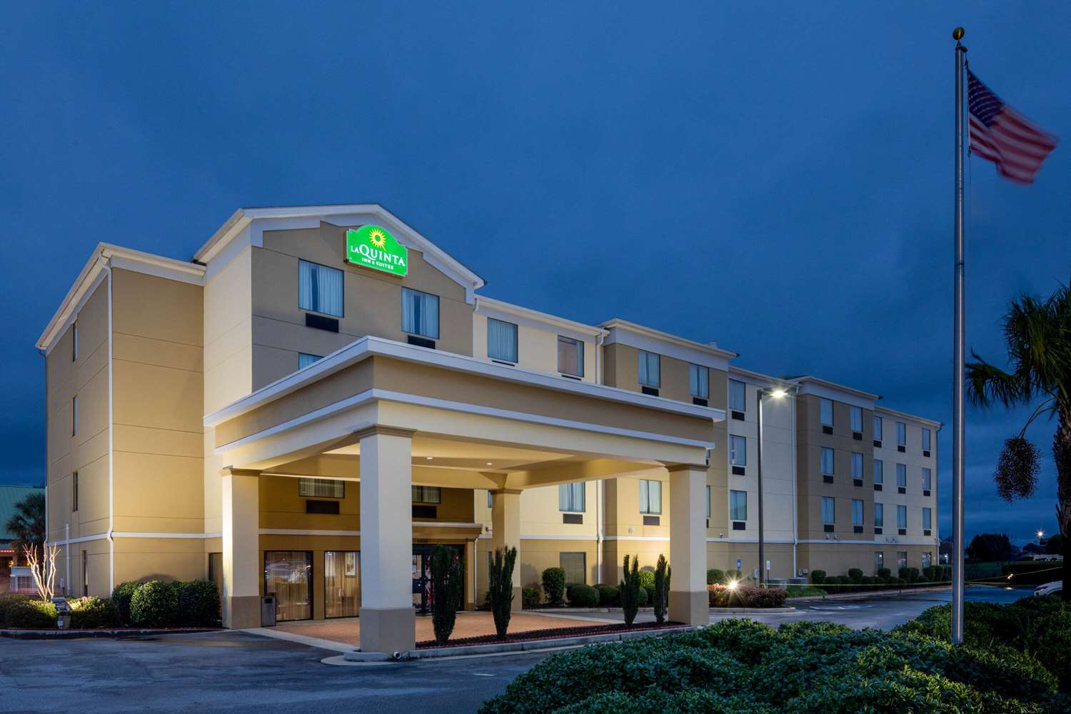 La Quinta Inn Suites Warner Robins 4/62