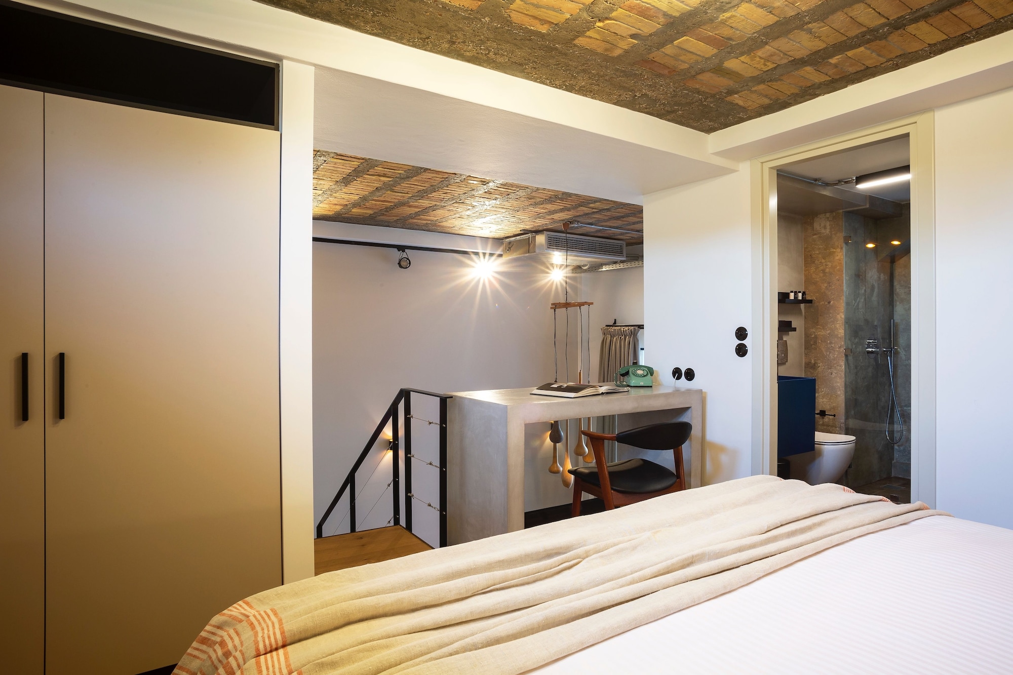 DESIGN, LOFT