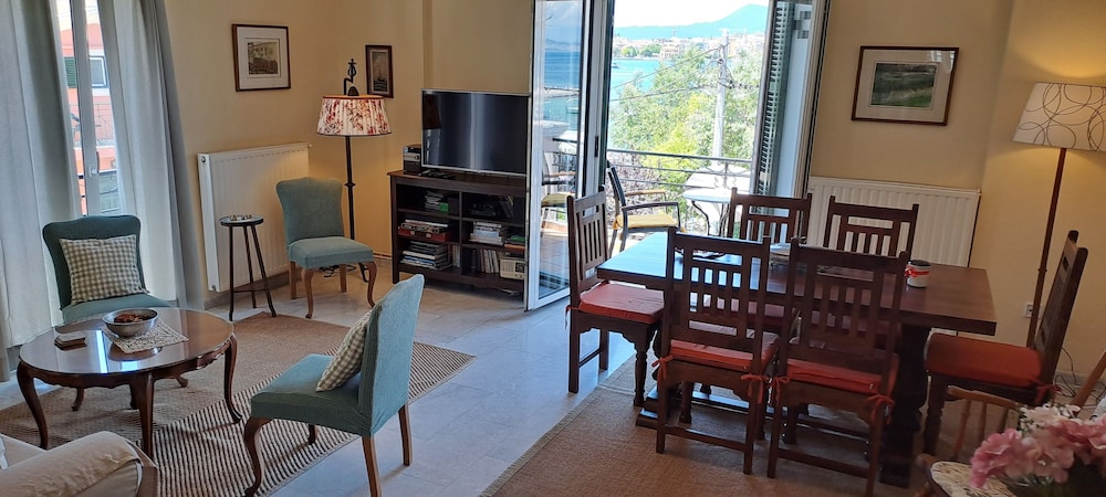 Garitsa bay Apartment 32/50