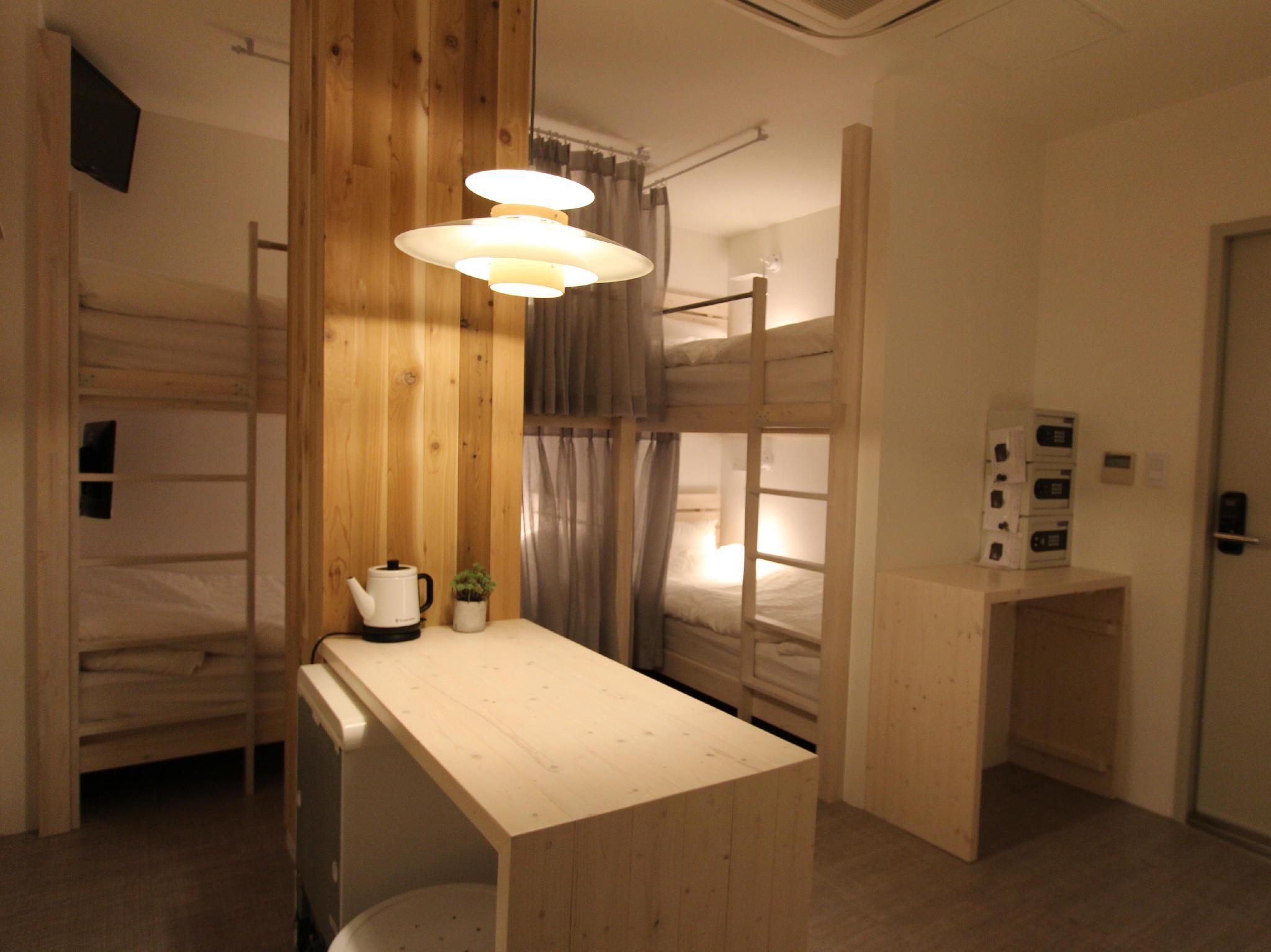 Female Dorm, Female Only, 6 Beds