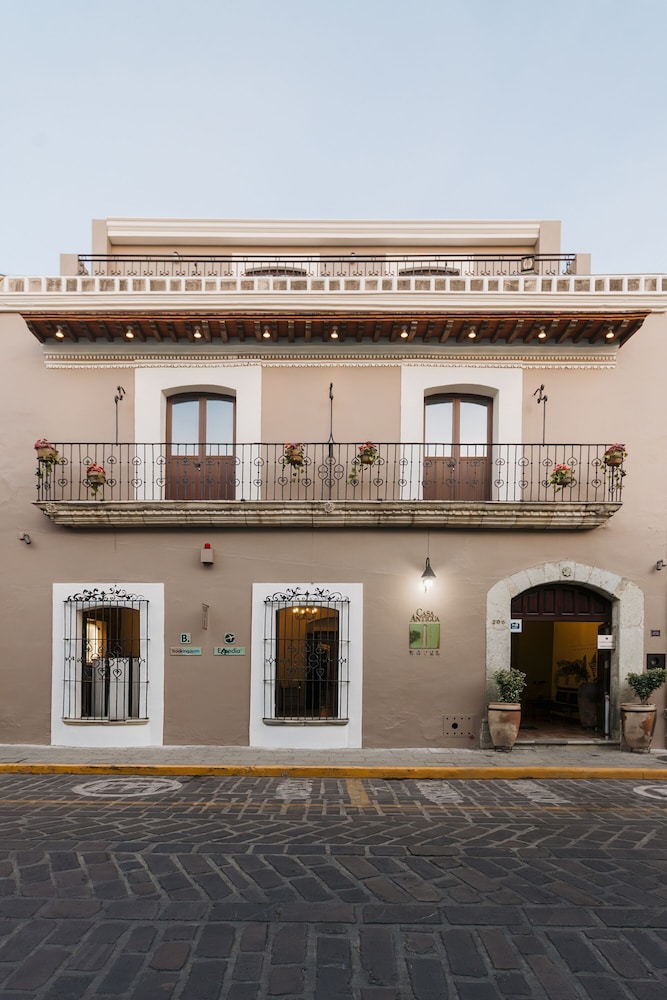 Hotel Casa Antigua 3/69