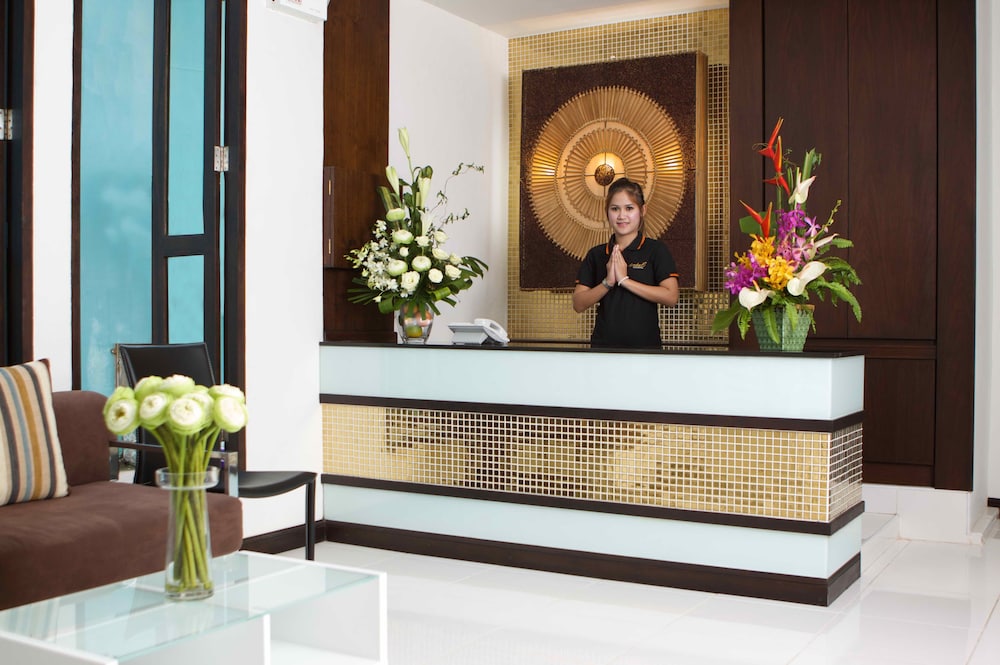 AMBER RESIDENCE 3/60