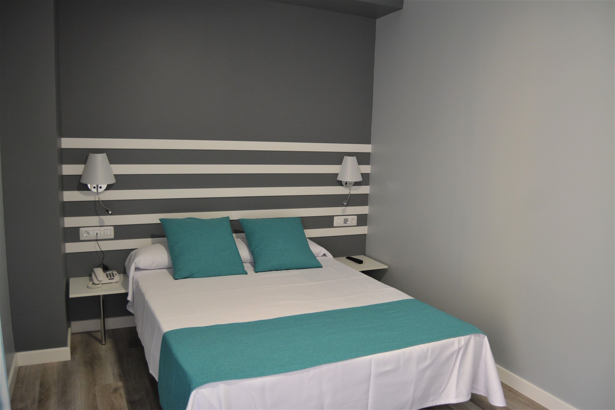 استوديو بسريرين منفصلين، RF Bambi Apartments - Adults Only 5/7