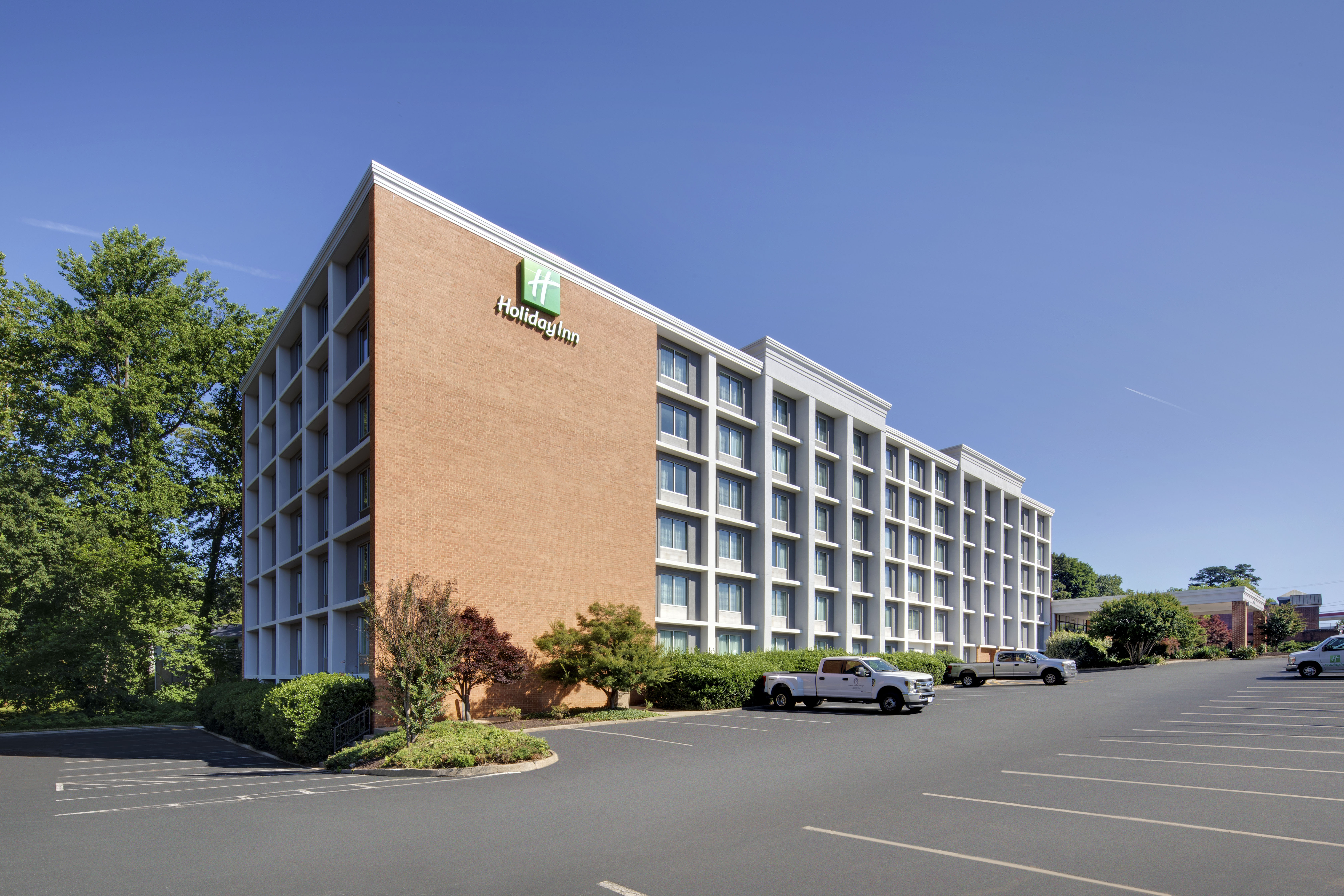 Holiday Inn Charlottesville-Univ Area 4/59