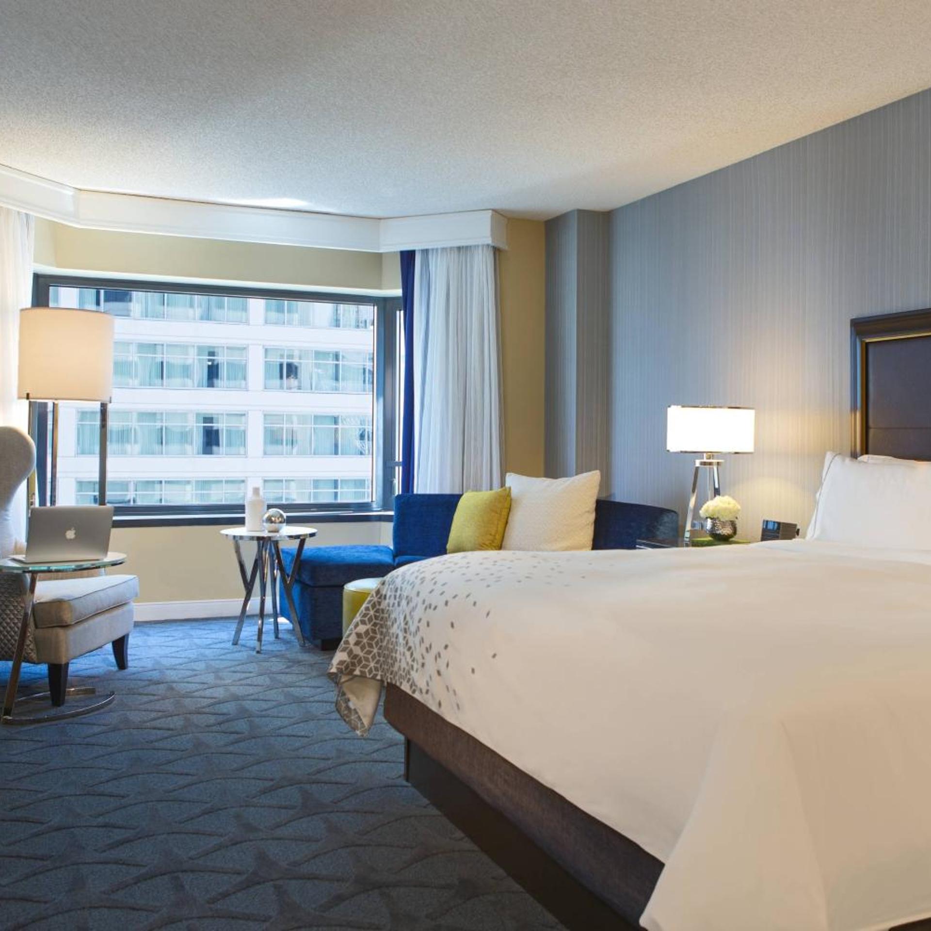 Guest Room, King Bed, Club Lounge Access, Club Floor