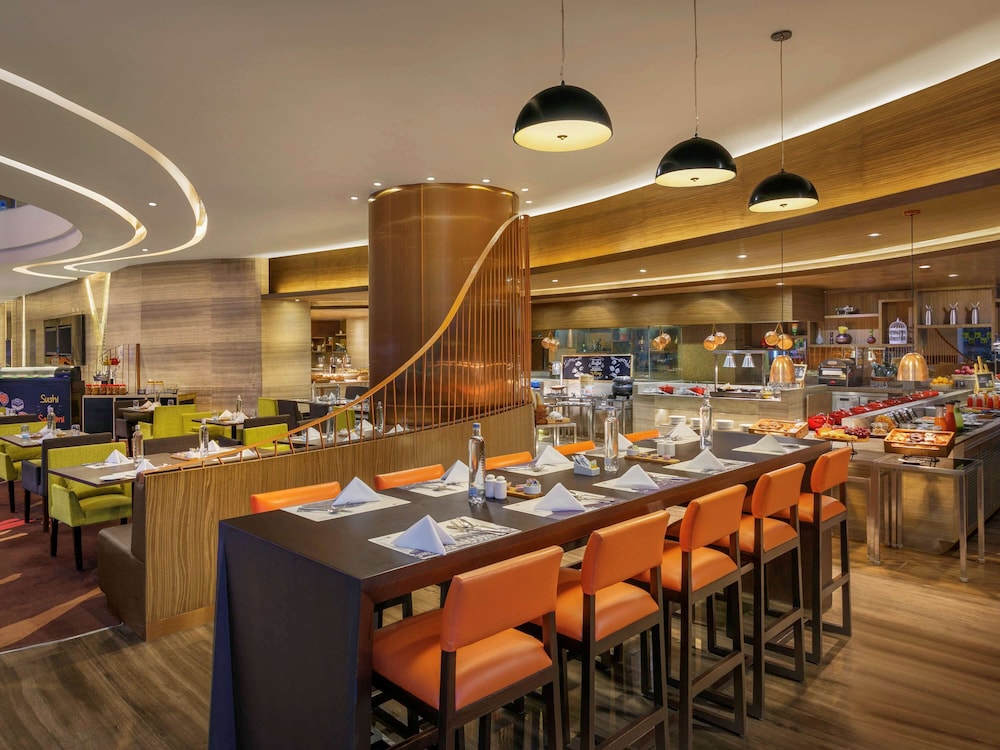Novotel Ahmedabad 52/71